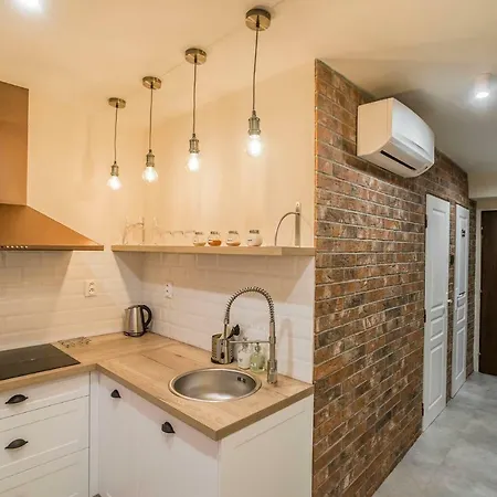 Apartment Amos - Private Parking Included *